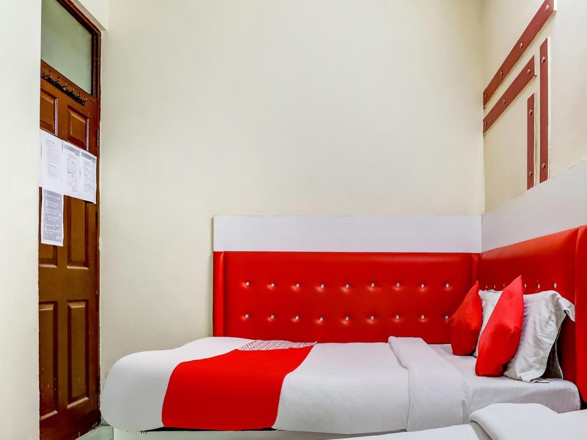 ניו דלהי Oyo 75948 Hotel Tushar Continental מראה חיצוני תמונה